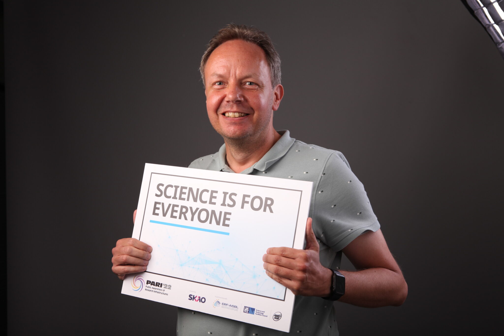 Frank Nuijens at a science communication event